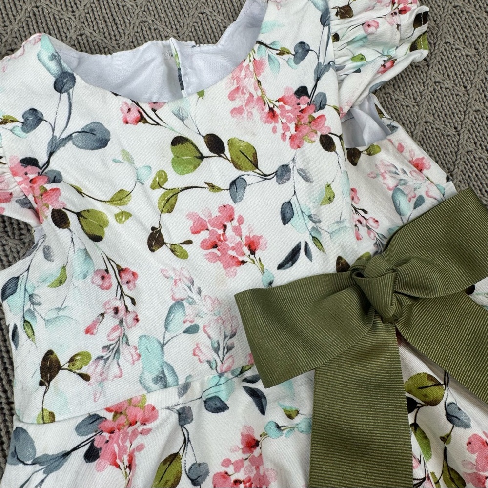 Erika Schnurbusch Floral Girls Dress with Green Bow ~ 2 - Picture 2 of 10